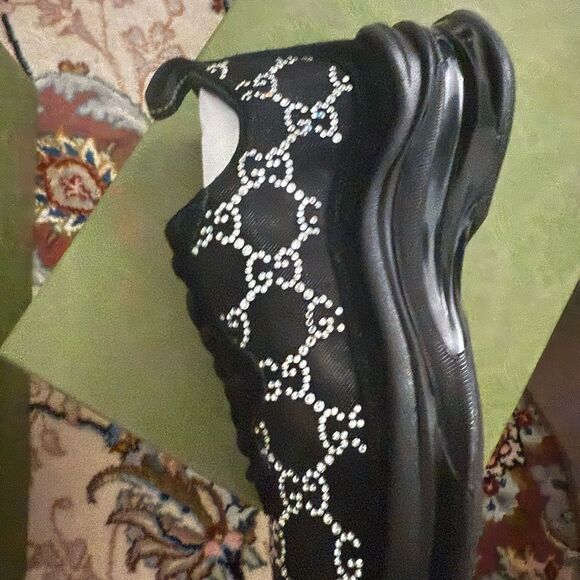 Brand new with box & dustbag GUCCI
GG Crystal Mesh Runner Sneakers Womens size 5 - Picture 9 of 16
